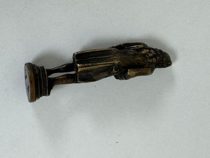 École XIXe.
Voltaire.
Cachet en bronze ciselé...