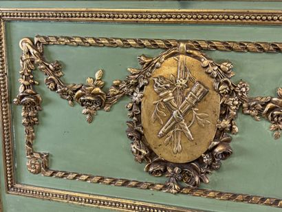 Large overmantel in gilded wood, lacquered,...