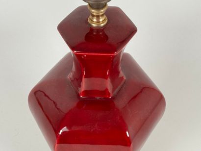 Faceted baluster vase in oxblood color.
Mounted...