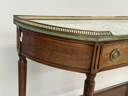 Console en bois mouluré ouvrant par un tiroir,...