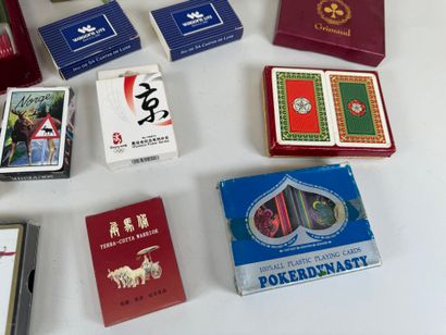 Important lot de jeux de cartes dont J.O...