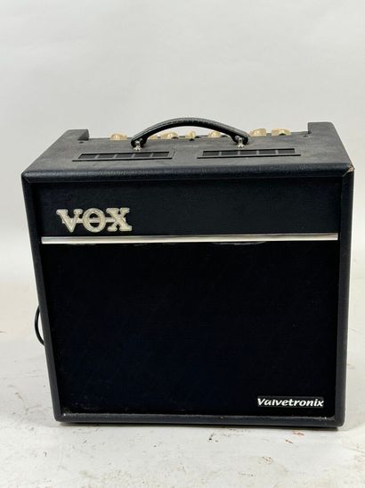 VOX, VALVETRONIX, VT80+.
Guitar amp.
42 x...