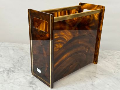 Small magazine rack in imitation tortoiseshell...