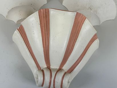 Pair of sconces in plaster.
20 x 39.5 x 20...