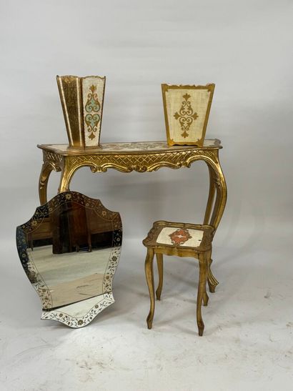 Molded, lacquered and gilded wood lot including...