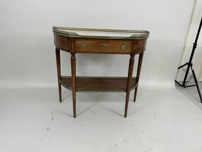 Console en bois mouluré ouvrant par un tiroir,...
