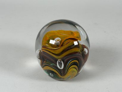 Boule sulfure presse-papier en verre coloré...