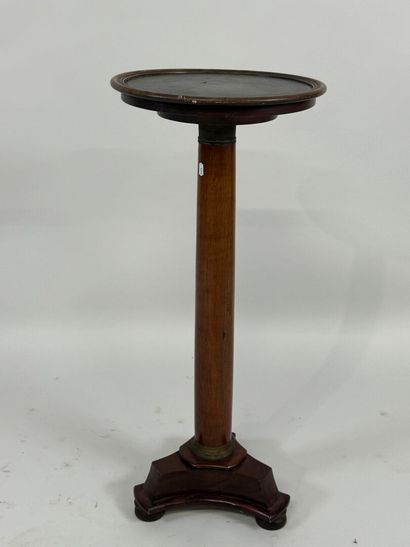 Small circular tripod pedestal table in mahogany,...