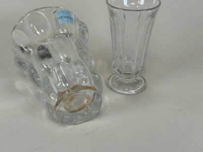 SEVRES, France.
Crystal vase with gadroon...