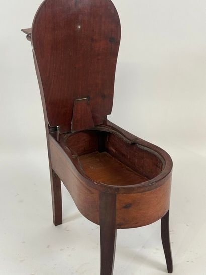 Mahogany vanity with porcelain handle.
78...