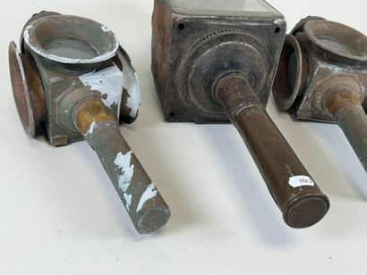 Pair of brass, metal and glass carriage lanterns.
H....