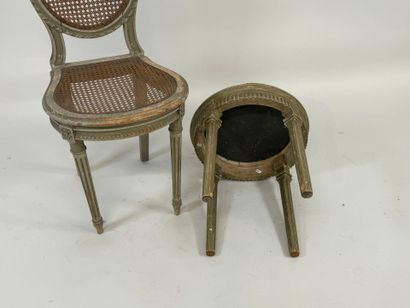Set including molded and lacquered wood chair...