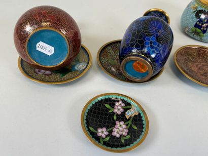 A cloisonné enameled brass lot comprising...