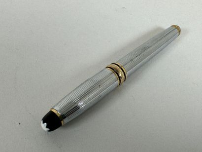 MONTBLANC.
MEISTERTUCK model.
Chromed and...