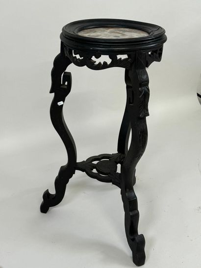 Turned, carved and blackened wood tripod...