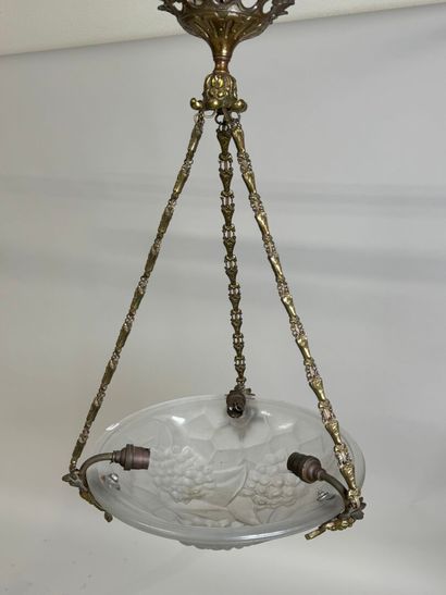 ROC.
Flower-decorated molded glass three-light...