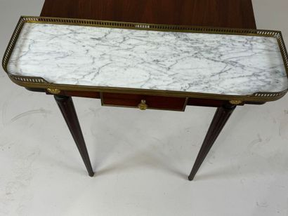 Small console in stained wood, opening with...