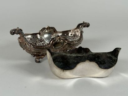 Small Minerve hallmarked silver jardinière...