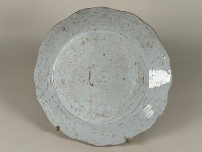 Polychrome earthenware dish with Chinese...