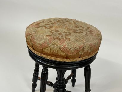 Tabouret de piano à vis en bois noirci et...