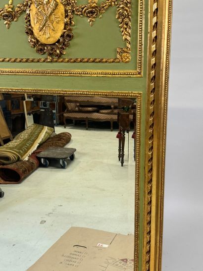 Large overmantel in gilded wood, lacquered,...