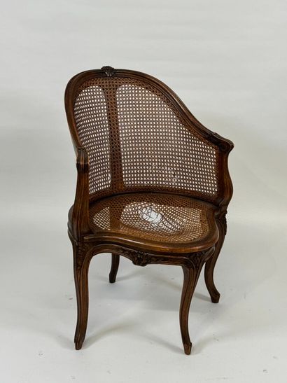 Fauteuil de bureau en bois mouluré et sculpté,...