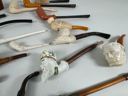 GAMBIER, GOEDEW, NARGUILEH, JACOB et divers...
Collection...