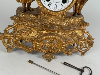 DABIN à Châtellerault.
Pendule en régule...