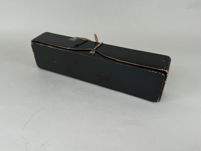 JAPON, XXe.
Boîte rectangulaire en bois laqué...