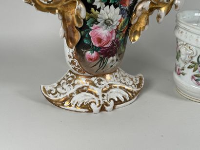 Large porcelain bridal vase decorated with...