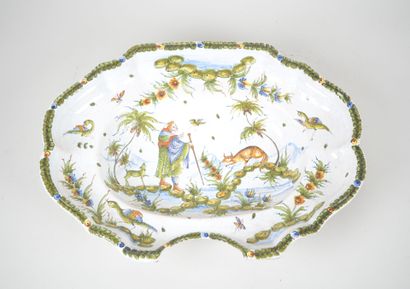 ITALY, 19th, 20th century.
Bearded dish with...