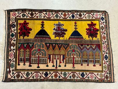 MIRHAB, 20th century.
Afghan hand-knotted...