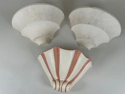Pair of sconces in plaster.
20 x 39.5 x 20...