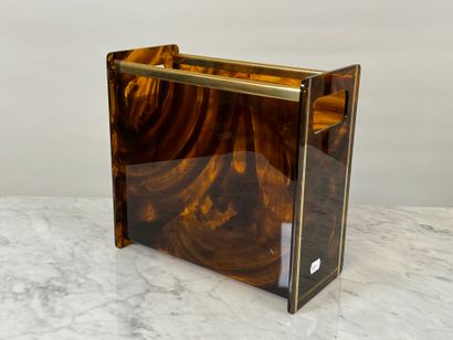Small magazine rack in imitation tortoiseshell...