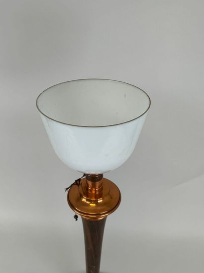 MAZDA.
Lampe de bureau dite 