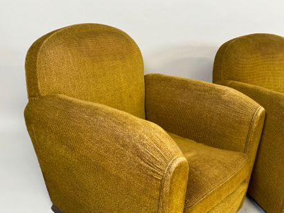 Paire de fauteuils confortables, la garniture...