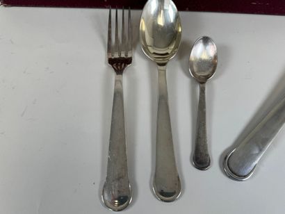 ERCUIS.
Part of a silver-plated menagère...