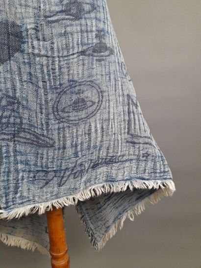 VIVIENNE WESTWOOD.
Fringed stole jacket in...