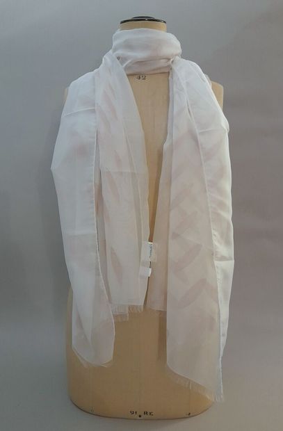 Lot including: 
- GRAEME BLACK.
Silk square...