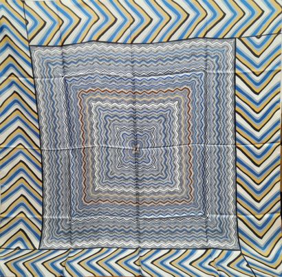 Lot including:
- UTERQUE.
Silk twill square...