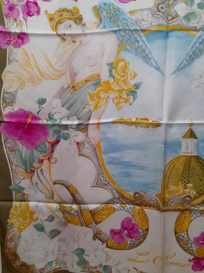 Lot including: 
- GABRIELLA RIVALTA.
Silk...