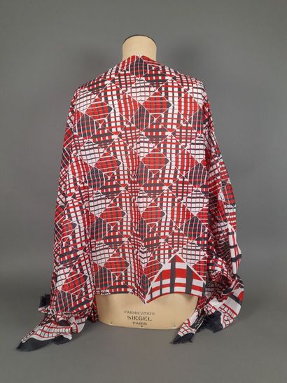 HOLLIDAY & BROWN, LONDON.
Cotton scarf with...