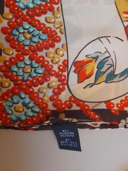 Lot including: 
- GRAEME BLACK.
Silk square...