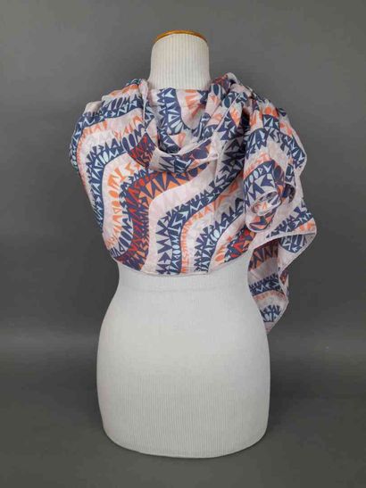VIVIENNE WESTWOOD.
Modal scarf decorated...