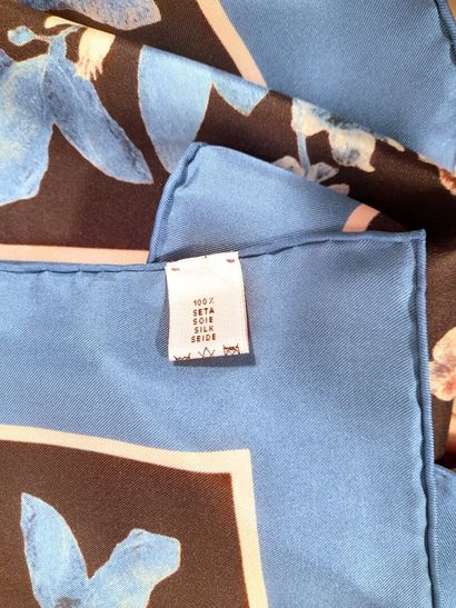ERDEM.
Silk twill square decorated with pink,...