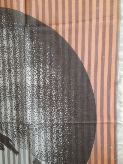 Lot including:
- COACH.
Fringed cotton square...