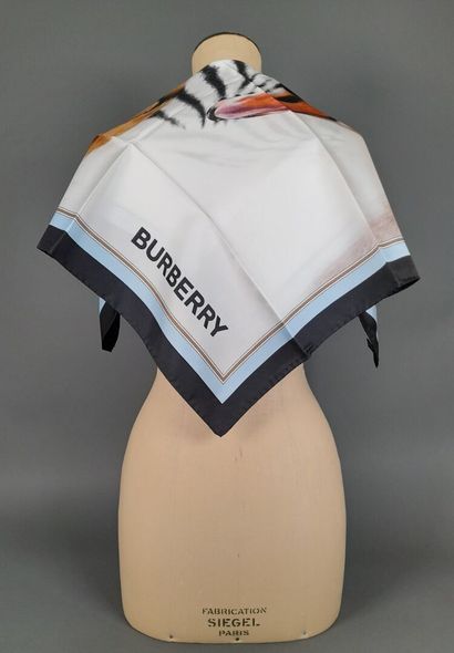 BURBERRY.
Silk twill square with polychrome...