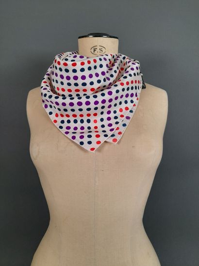 MANTERO.
Lot including:
- Silk twill square...