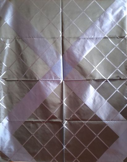 Lot including:
- ALAIN FIGARET.
Fringed viscose...