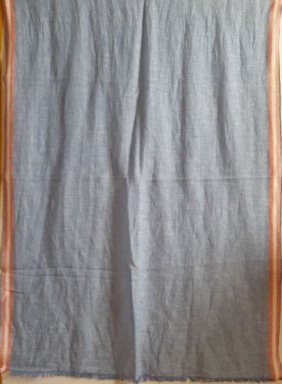 Lot including:
- ALAIN FIGARET.
Fringed viscose...
